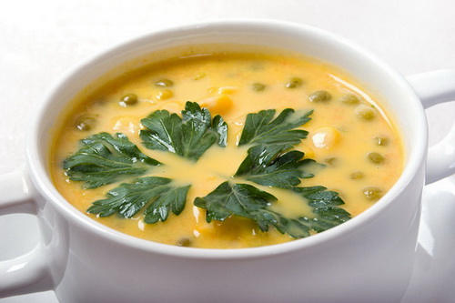 Гороховый суп со щавелем.