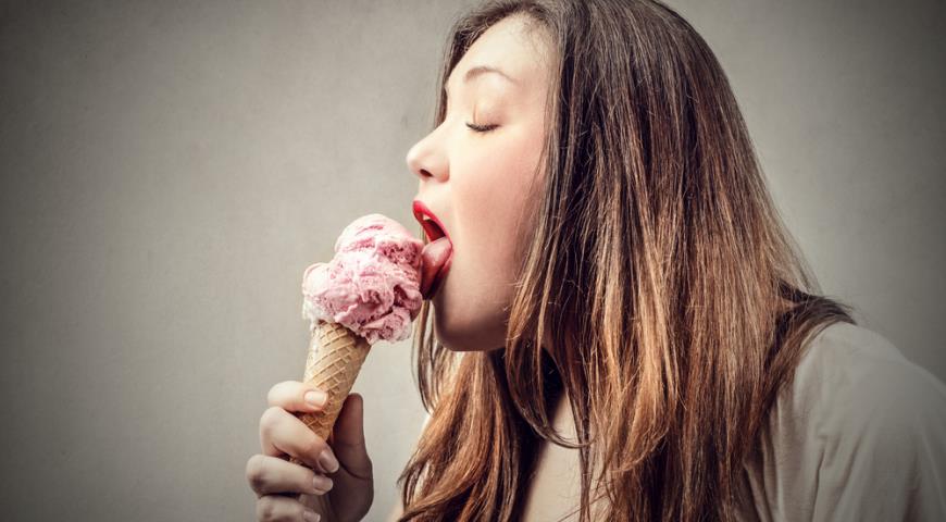 Ученые вывели формулу — как есть мороженое, чтобы почувствовать идеальный вкус