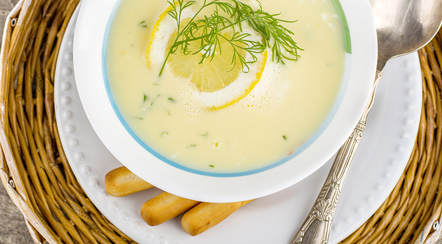10 самых вкусных холодных супов, которые летом особенно полезны